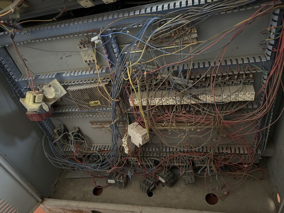 Пульт управления выбростанком