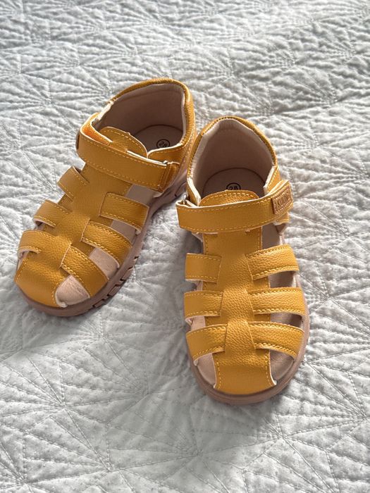 Сандали новые Kuling