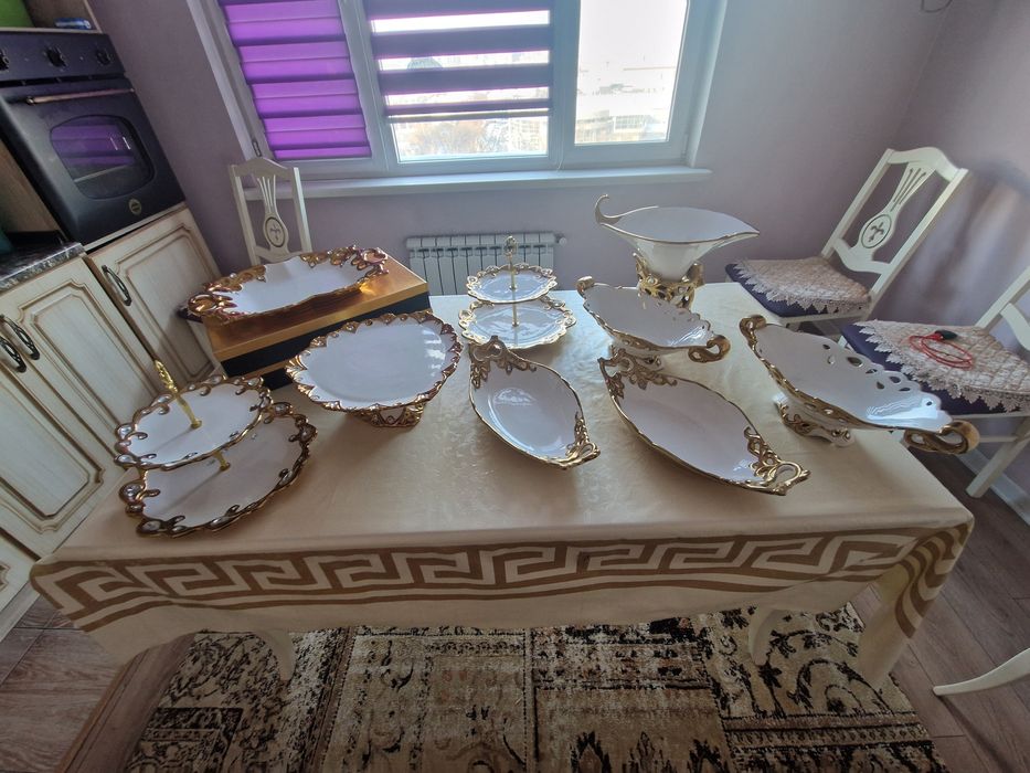 Продаю набор посуды