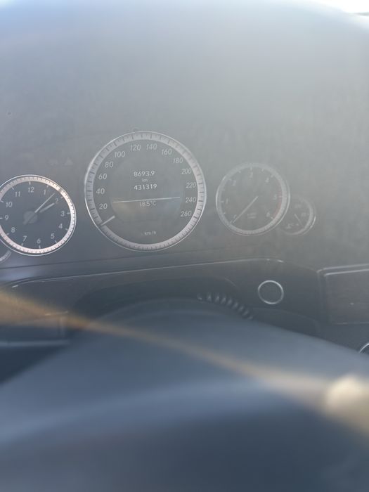 Vând Mercedes E klasse E200 CDi