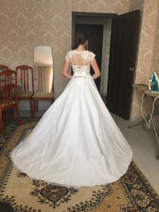 Продам свадебное платье