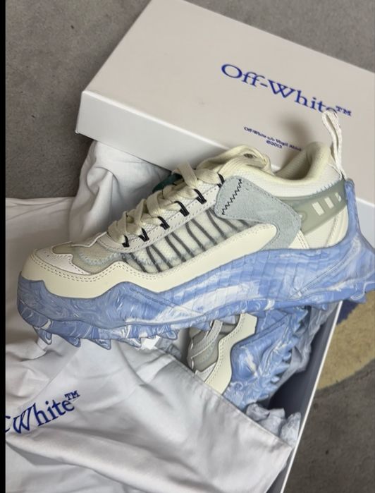 Off White Odsy Marble