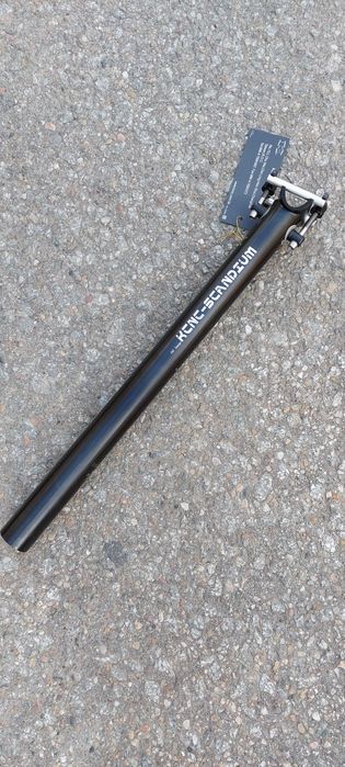 Tija de sa KCNC Ti Pro Lite SCANDIUM cu suruburi titan 30.9x400mm