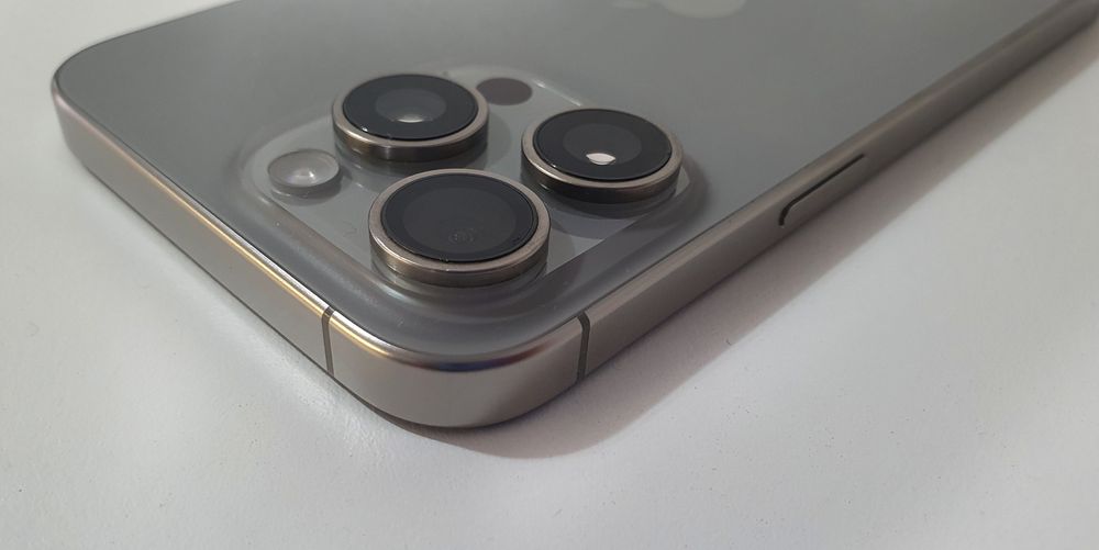 IPhone 14 pro 512, 93%