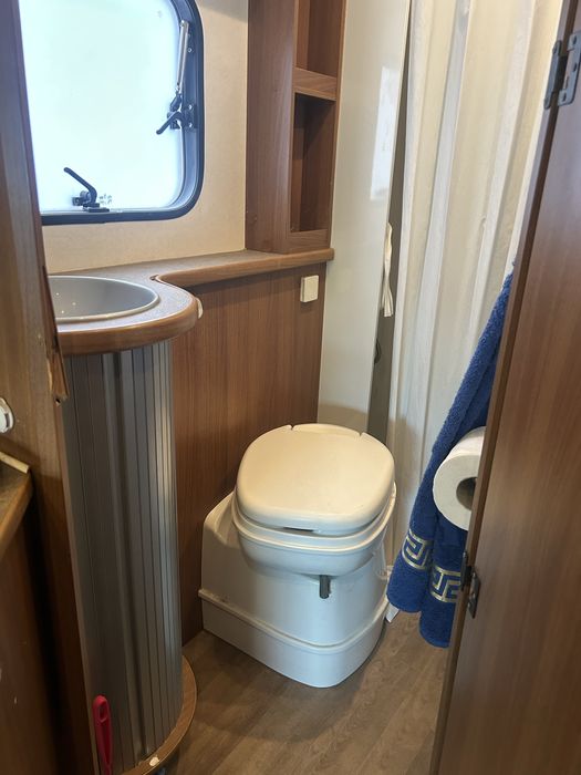 Продавам кемпер Рено Римор