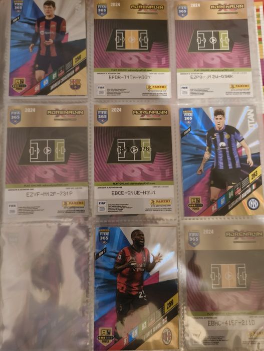 Album panini adrenalyn XL 365 23-24