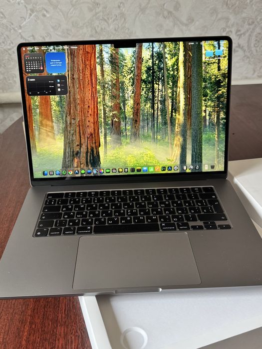 MacBook Air 15 M3 8/256