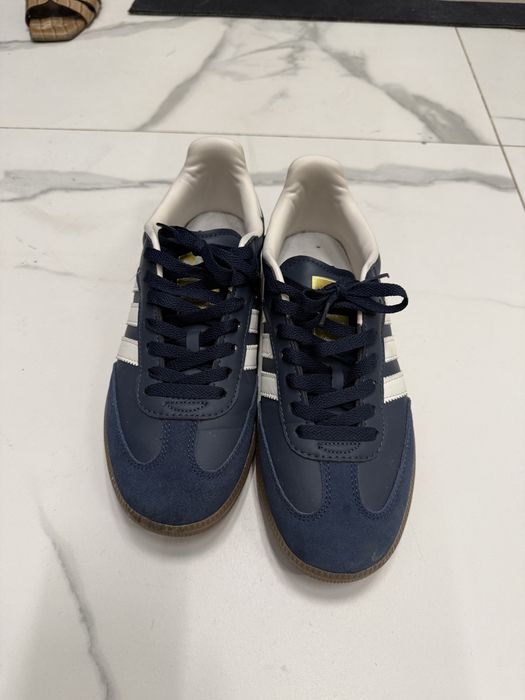 Продаю кроссовки адидас samba OG navy blue