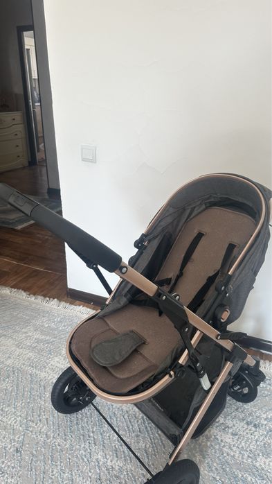 Детская коляска прогулочная