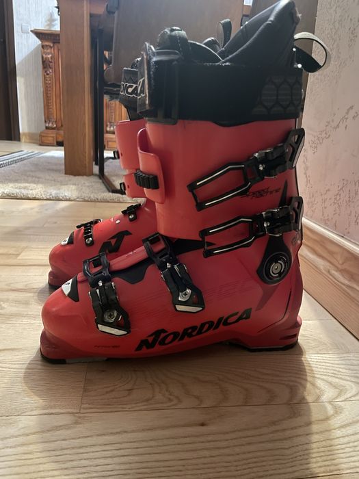 Clapari Nordica stare foarte buna!