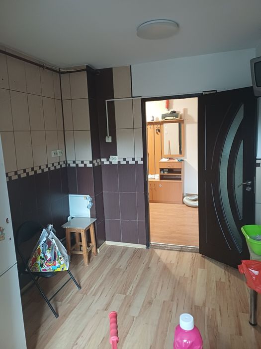 Vând apartament 2 camere, str. Decebal,  clinica Iacob