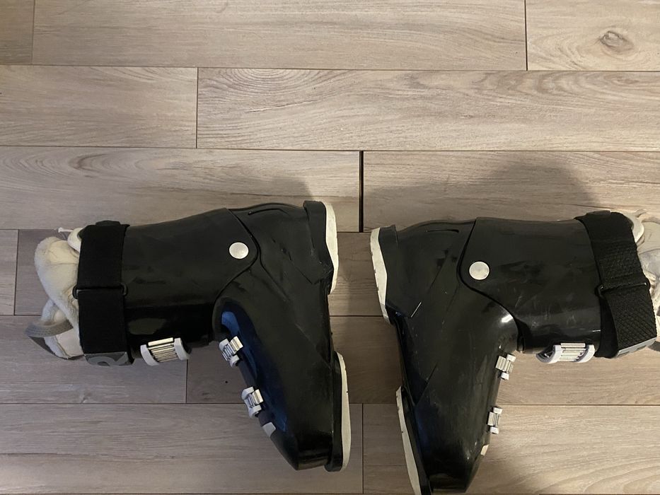 Продаю Лыжные ботинки!!