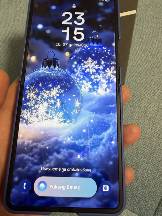Samsung Galaxy Z Flip 7 12/512 ,неразличим от нов