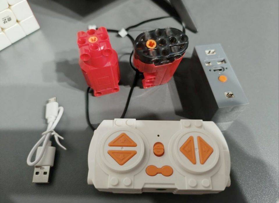 Набор Power Functions для Lego Technic: Серво + L-мотор + пульт