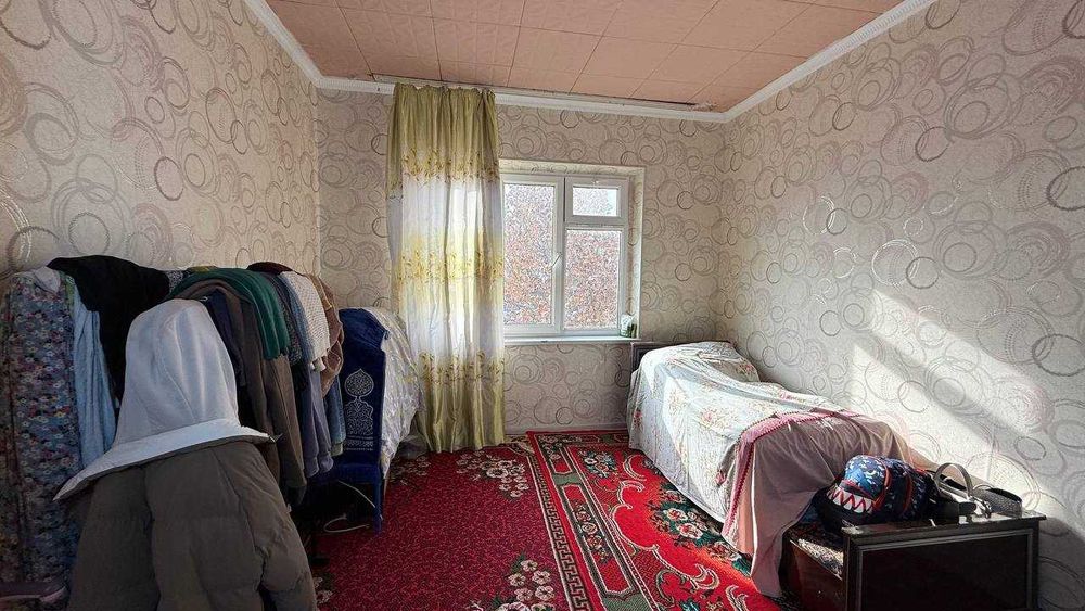 Фрунзиский KIUF 4 қаватда 2 хонали квартира сотилади. ID: 1607