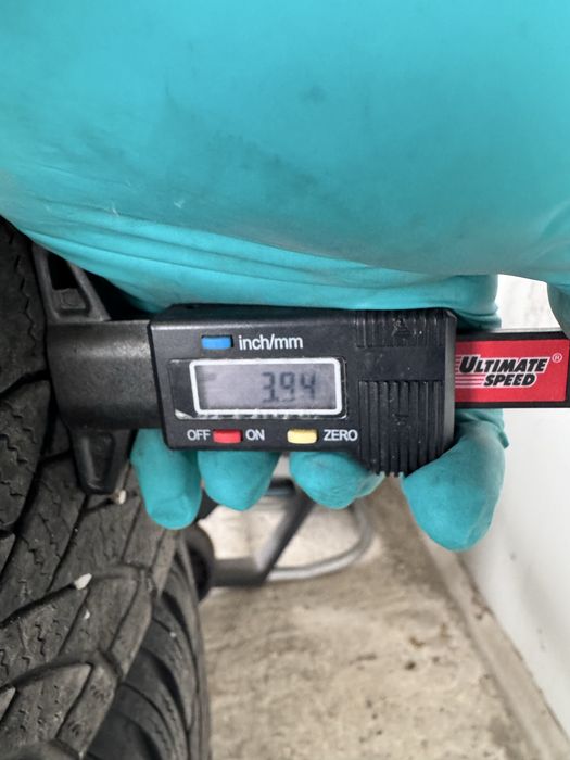 4бр.жел. джанти 16” 5 х 114.3 със зимни гуми 205/55/16 за Hyundai i30