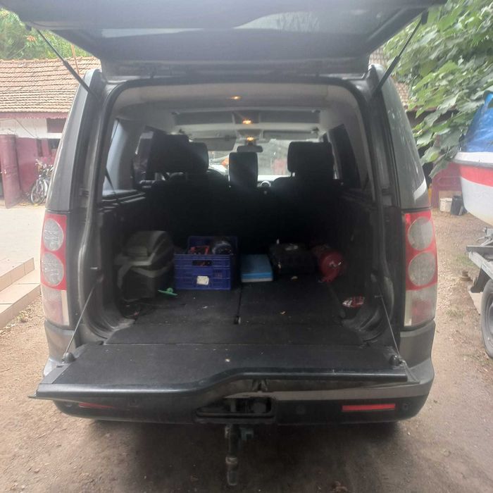 Land Rover Discovery 4