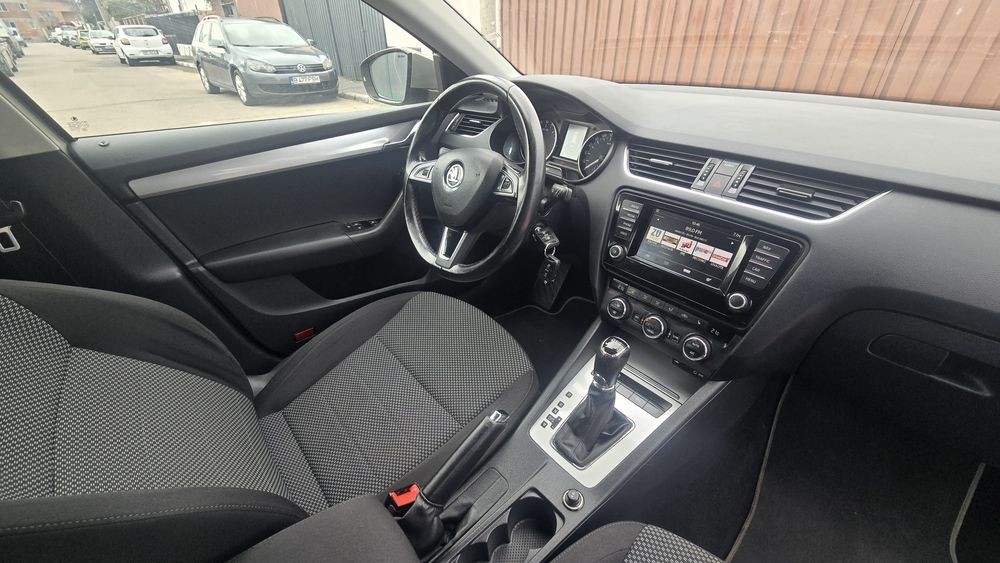 SKODA Octavia 2016 — imagine 4