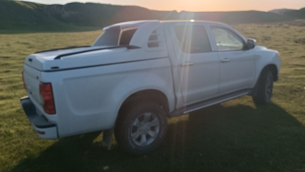JAC t6 пикап внедорожник