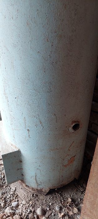 Титан сотиладт Титан