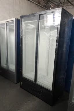 Vitrină Frigorifică Verticală Dublă 120x70x210 cm | LED | Răcire Ventilată | R290 | Magazin/Băuturi