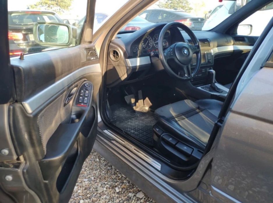 Бмв е39 2,5 бензин 192к.с. 2003г