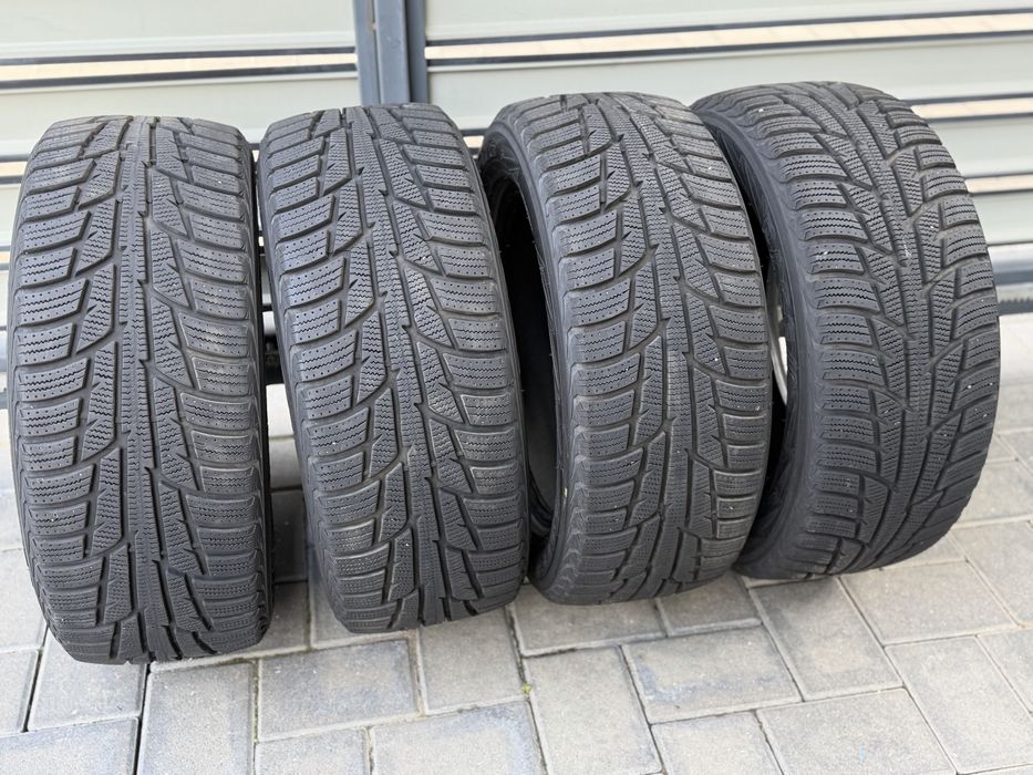 Anvelope iarnă 235/55 R17  ca noi