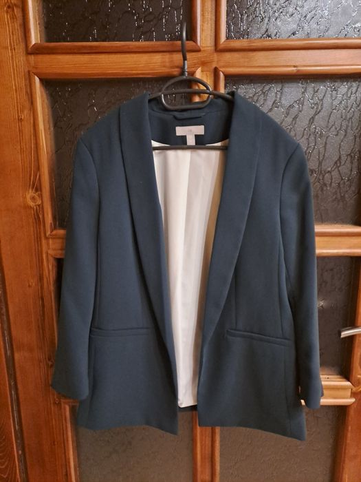 Дамски якета, сака