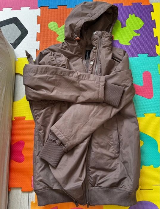 Geaca maternitate si babywearing