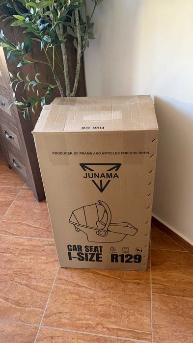 Бебешко столче за кола Junama с адаптори