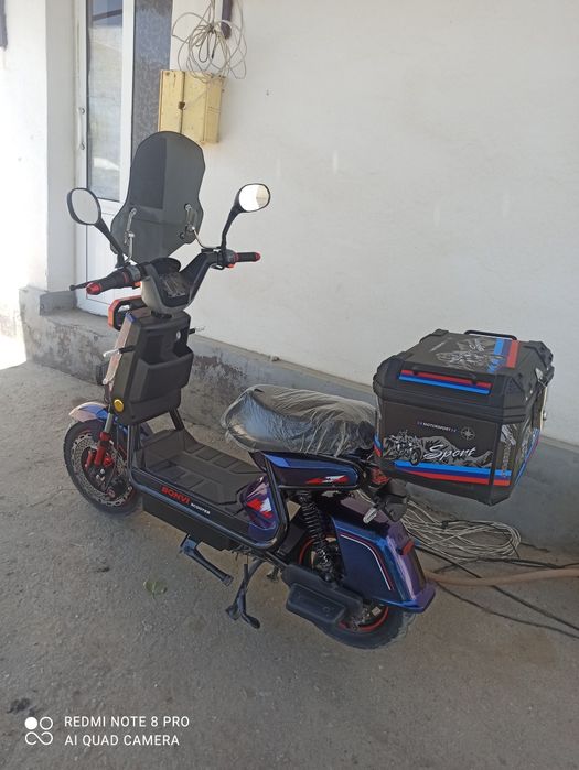 Sukuter sotiladi holati yangi 6 ta akumlatorli olinganiga 1 oy bulgan