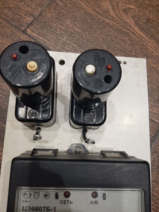 Продам электрический счетчик