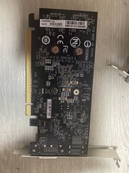 Продам видео карты и ssd для офиса