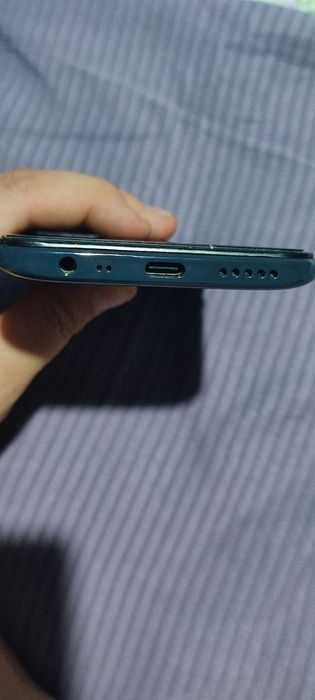 Xiaomi redmi 8 xolati yaxshi