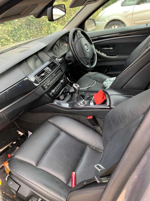 Dezmembrez Bmw F11 2.0 184 cp 2011