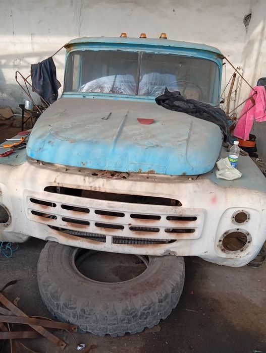 Зилга кабина Сотилади