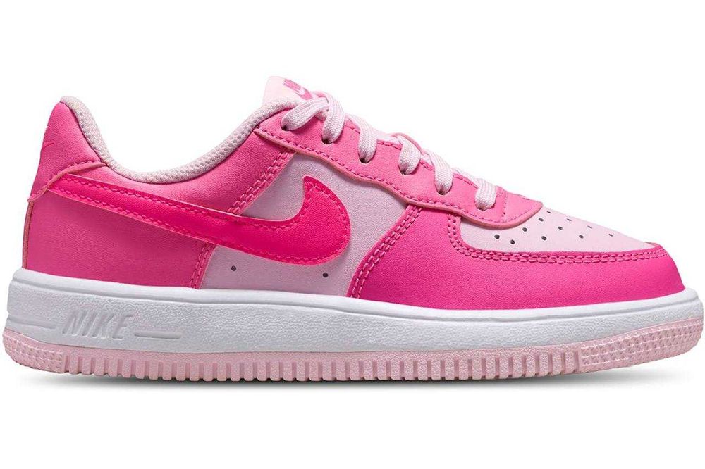 Внос от САЩ: /Дамски маратонки Nike Force 1 Low LV8 (GS) Размер: 35.5 (Единствен чифт / US 3.5Y / UK 3 / 22 cm)