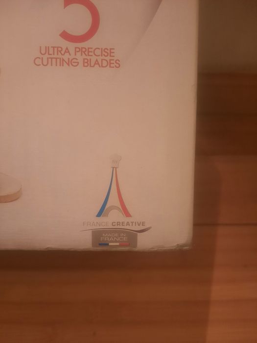 Продам электрическую мультирезку Moulinex