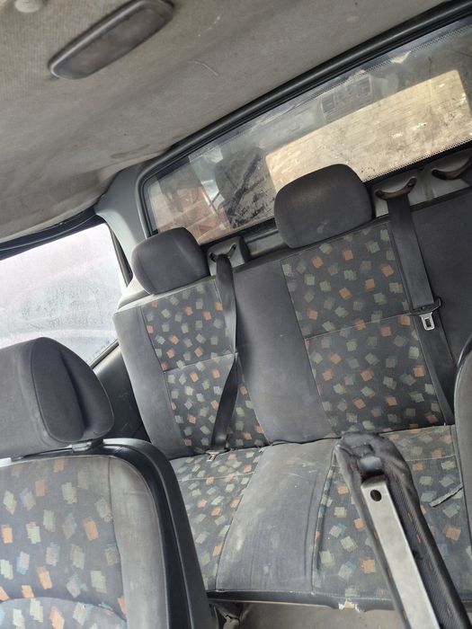 Мерцедес Вито W639 ,OM 611 мотор ръчни скорости