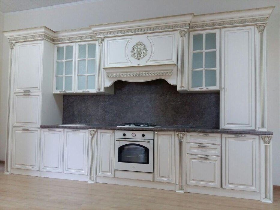 Кухня  на  заказ