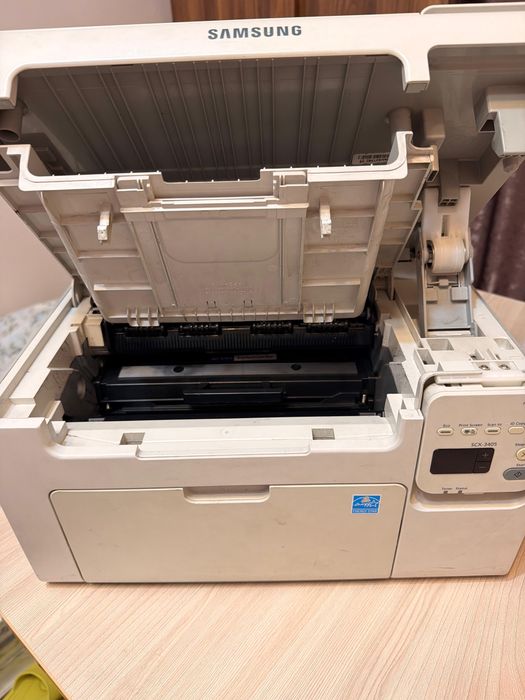 Samsung SCX-3405.