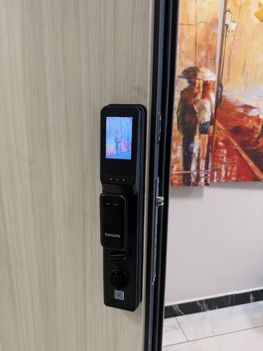 Установка умных смарт замков