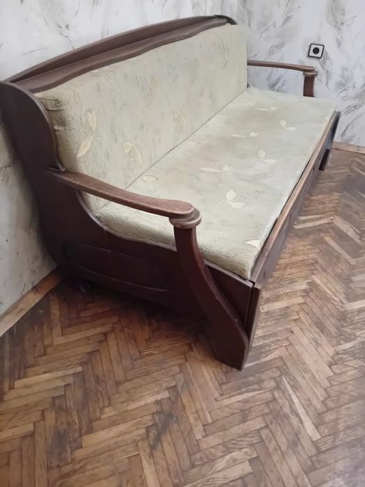 Диване - разтегателно