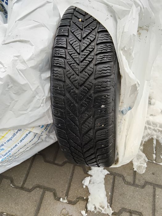 Set 4 anvelope iarnă Debica Frigo 2 – 185/65 R15