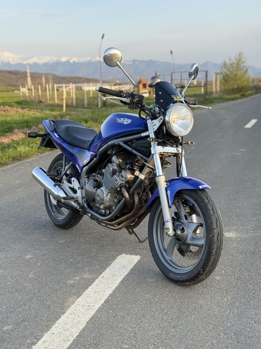 Yamaha XJ600 A2.