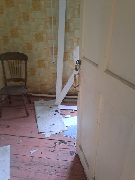 Продам сборно щитовой дом на разбор