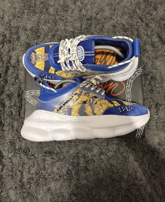 Versace Chain Reaction