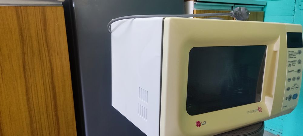 Микроволновая печь LG