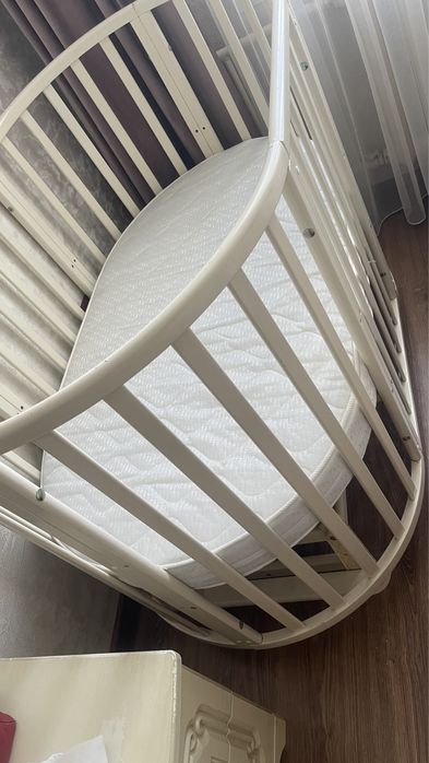 Продам кровать колыбель