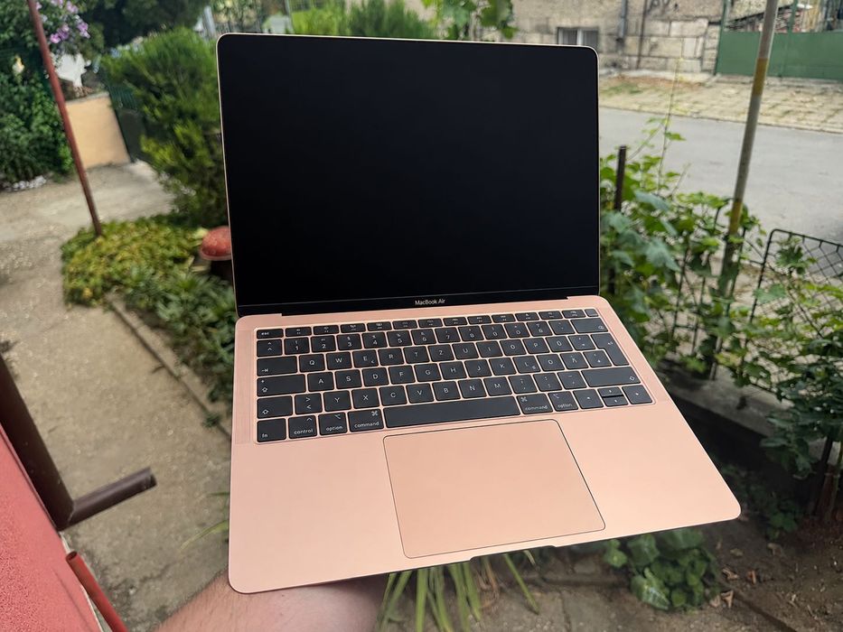 MacBook Air 13" (2018/2019)